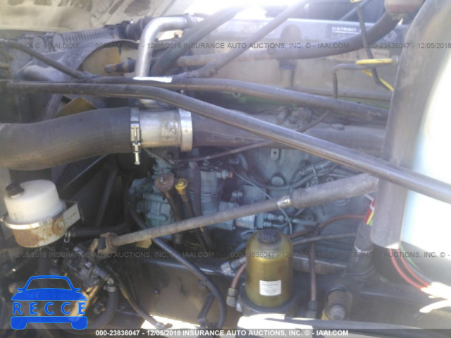 2004 FREIGHTLINER CONVENTIONAL ST120 1FUJBBCK34LN24697 image 9