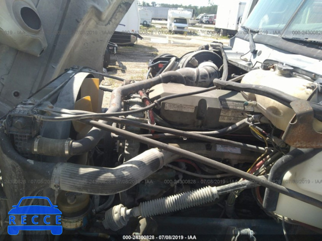 2002 FREIGHTLINER ST120 ST120 1FUJBBCG82LF25260 image 9