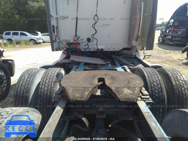 2002 FREIGHTLINER ST120 ST120 1FUJBBCG82LF25260 image 6