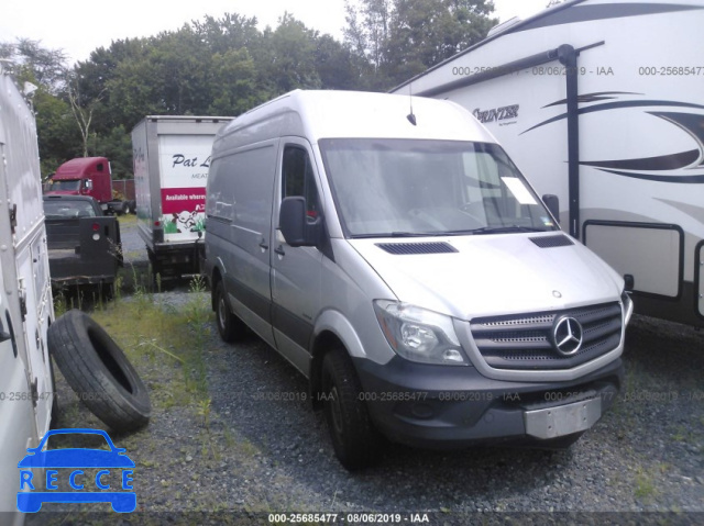 2014 MERCEDES BENZ 2500 SPRINTER WD3PE7DC1E5866789 image 0