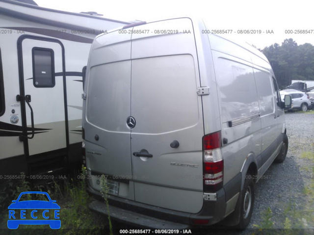 2014 MERCEDES BENZ 2500 SPRINTER WD3PE7DC1E5866789 зображення 3