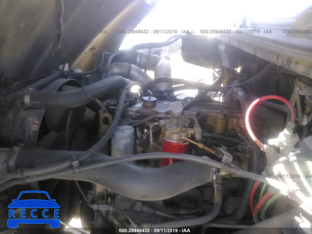 1999 FREIGHTLINER FL70 1FV6HJCA3XHB31584 Bild 9