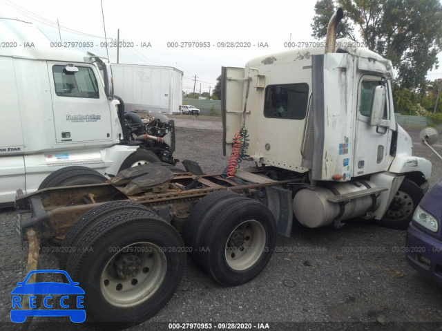 2001 FREIGHTLINER ST120 ST120 1FUJBBCG01LH95338 image 3