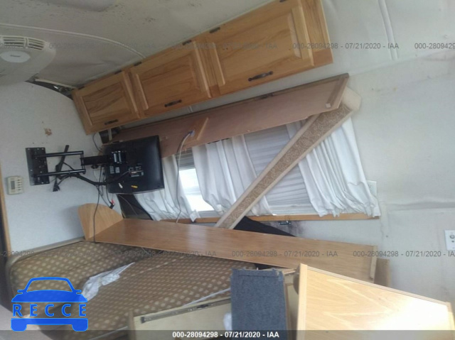 2010 AIRSTREAM CLASSIC 1STJBYP23AJ524390 Bild 6