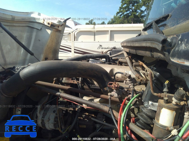 1997 FREIGHTLINER MEDIUM CONVENTIONAL FL106 1FUW8HCB0VL839207 image 9