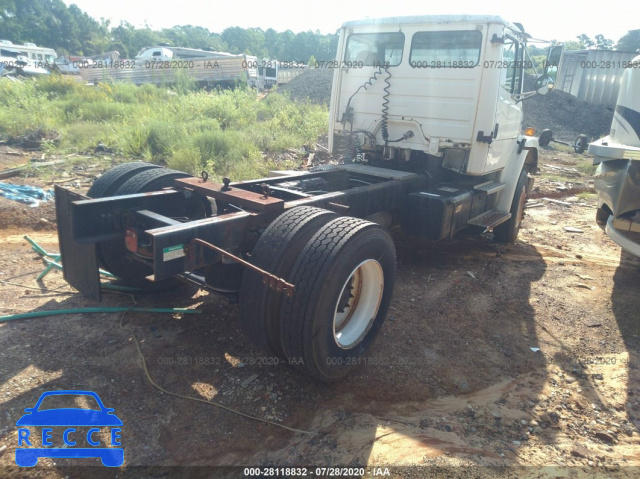 1997 FREIGHTLINER MEDIUM CONVENTIONAL FL106 1FUW8HCB0VL839207 image 3