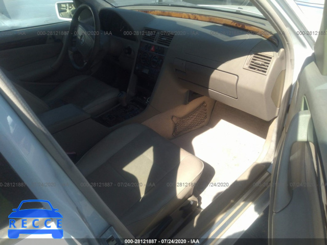 2000 MERCEDES-BENZ C-CLASS KOMPRESSOR WDBHA24G6YF946923 Bild 4
