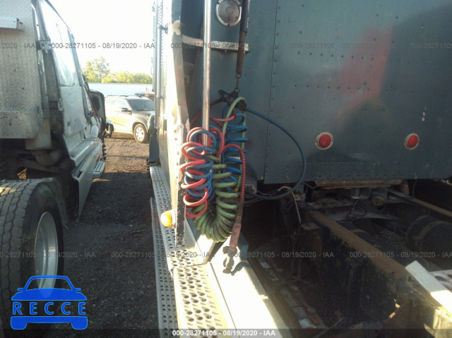 2000 FREIGHTLINER FLD FLD120 1FUYDSZBXYPA61765 image 6