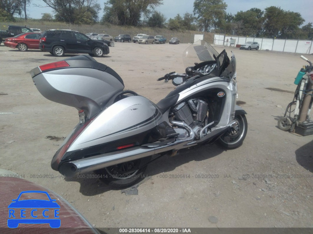 2011 VICTORY MOTORCYCLES VISION TOUR 5VPSW36N8B3003713 image 3