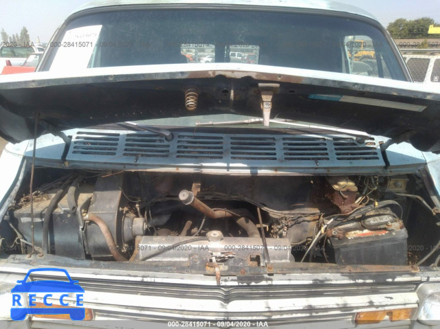 1975 DODGE VAN B11AE5X043548 image 9