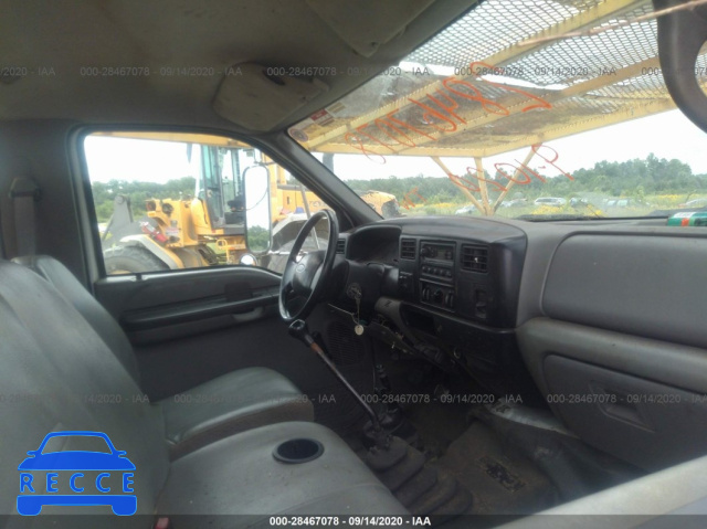 2003 FORD F750 SUPER DUTY 3FDNF75483MB10932 image 4