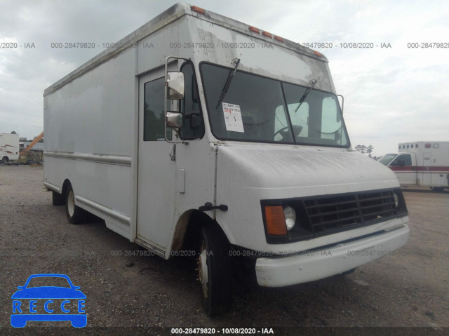2005 WORKHORSE CUSTOM CHASSIS FORWARD CONTROL CHASSIS P4500 5B4KP42V853410674 image 0