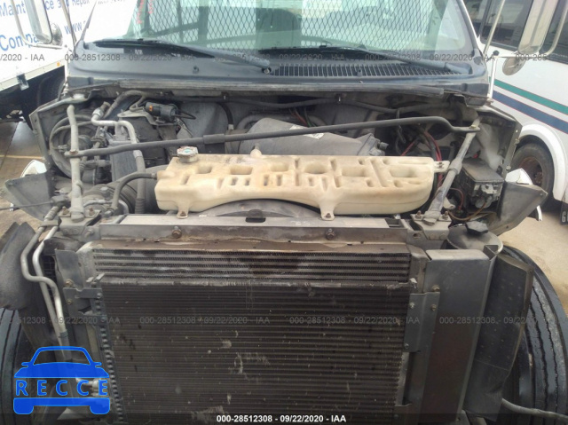 2003 FORD SUPER DUTY F-750 XL/XLT 3FDXF75NX3MB03255 image 9