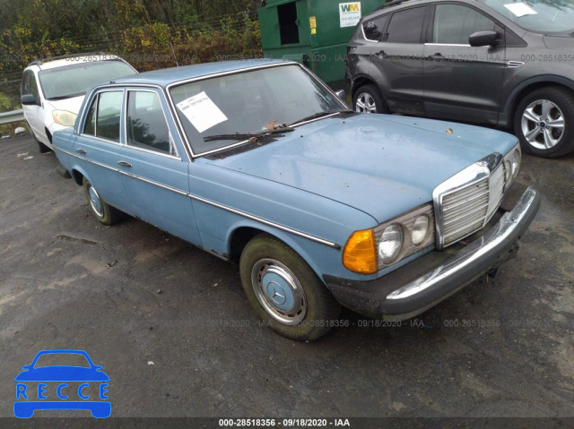 1980 MERCEDES-BENZ 240 12312312205597 Bild 0