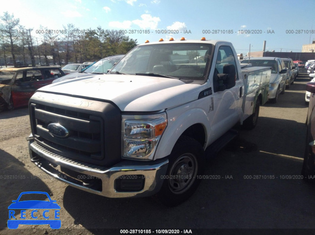 2012 FORD SUPER DUTY F-350 SRW XL/XLT 1FDBF3A60CED12009 image 1