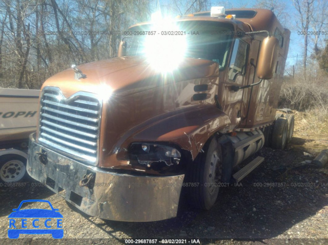 2004 MACK CX613  1M1AE07YX4N019584 Bild 1