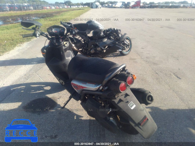 2015 YAMAHA YW125  RKRSE48Y6FA098992 image 2