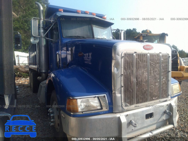 2002 PETERBILT 385  1XPGD69X62D578023 Bild 0