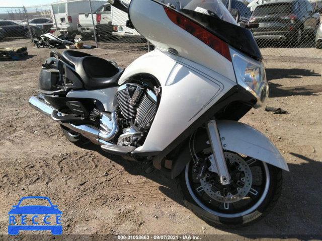 2014 VICTORY MOTORCYCLES VISION TOUR 5VPSW36N4E3030413 image 0