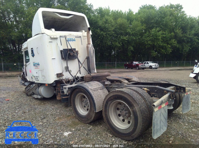 2001 FREIGHTLINER COLUMBIA COLUMBIA 1FUJA6CG61PH16256 image 2