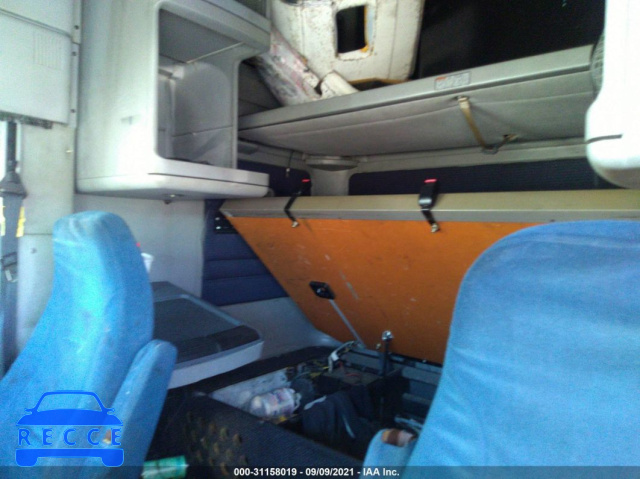 2001 FREIGHTLINER MEDIUM CONVENTIONAL CST120 1FUY0SZB61LG34900 Bild 6
