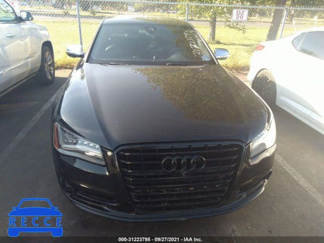 2013 AUDI S8  WAUD2AFD5DN010735 Bild 5