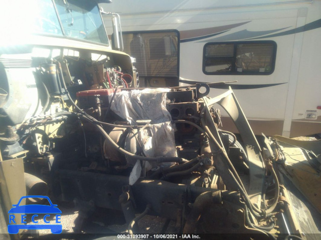 1997 FREIGHTLINER FLD FLD120 1FUYDDZB2VH852600 image 9