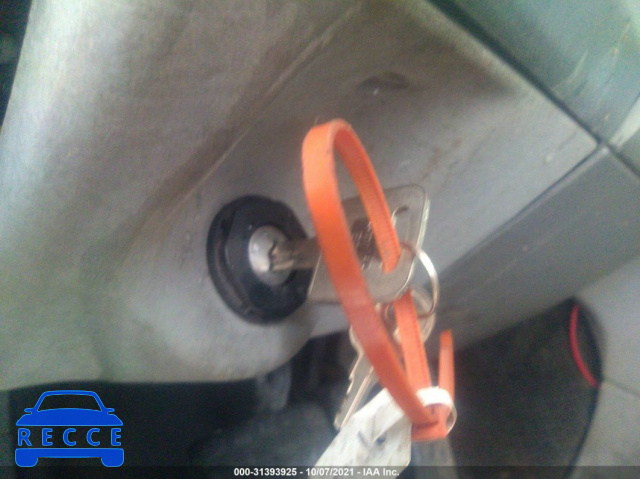 2001 FREIGHTLINER ST120 ST120 1FUYSDYB01PH55535 image 10