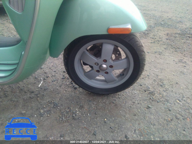 2005 VESPA GRANTURISMO 200 ZAPM319K955002132 image 4