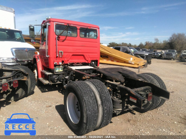 2001 FREIGHTLINER MEDIUM CONVENTIONAL FL80 1FUBBXCSX1HH75641 image 2