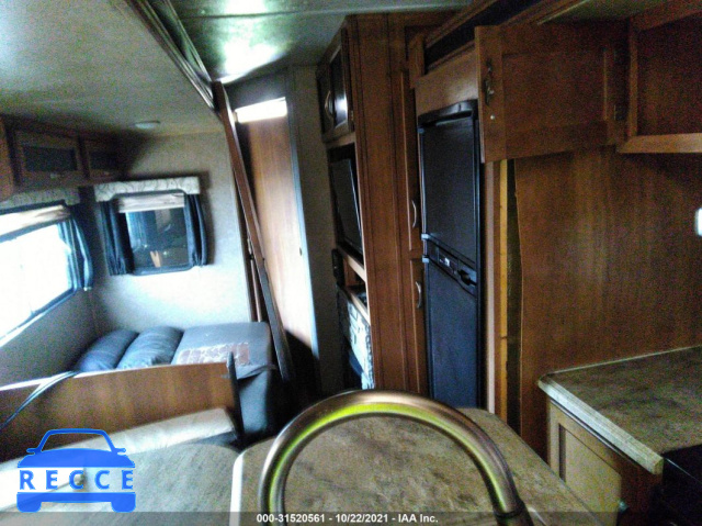 2018 COACHMEN CATALINA  5ZT2CAYB4JT011609 Bild 11