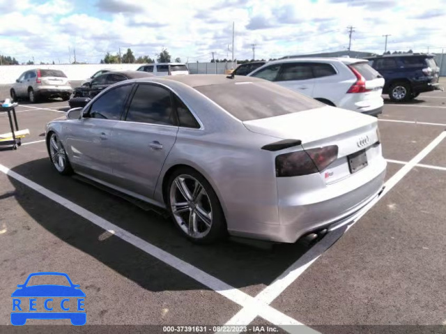 2013 AUDI S8 WAUD2AFD3DN009602 Bild 2