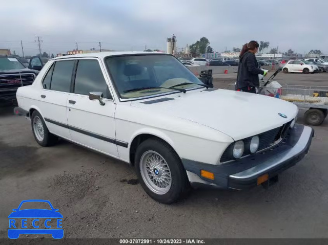 1988 BMW 535 AUTOMATICATIC/IS AUTOMATIC WBADC8408J3262122 image 0