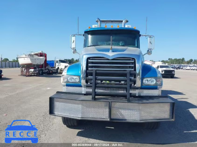 2012 MACK GU713 GU700 1M2AX04C7CM011056 image 11