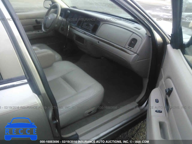 2005 Ford Crown Victoria 2FAFP74WX5X108119 image 4