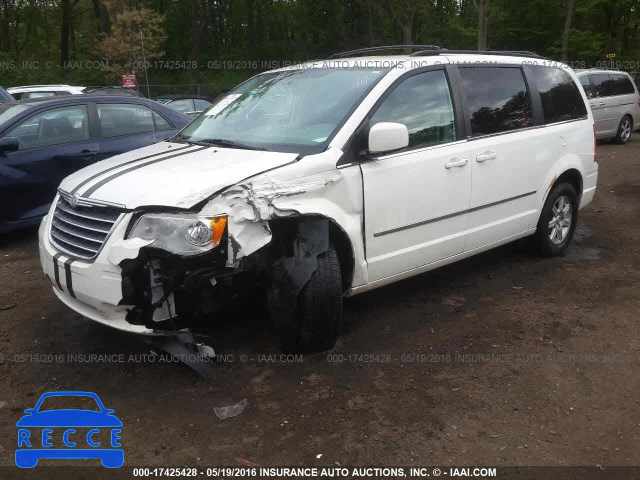 2010 Chrysler Town and Country 2A4RR5D15AR213668 image 1