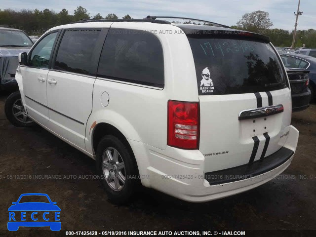 2010 Chrysler Town and Country 2A4RR5D15AR213668 image 2