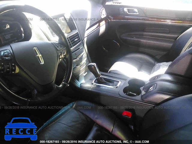 2013 Lincoln MKT 2LMHJ5NK5DBL51059 image 4