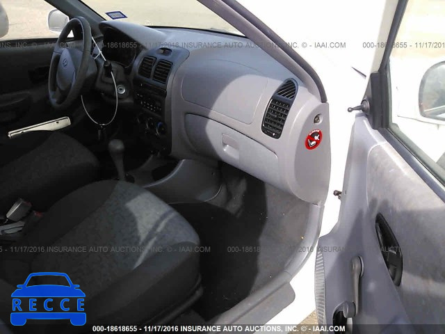 2005 Hyundai Accent GL KMHCG45C45U642168 image 4