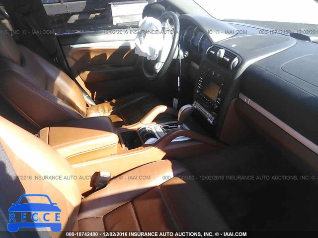 2010 Porsche Cayenne WP1AB2AP8ALA51556 image 4