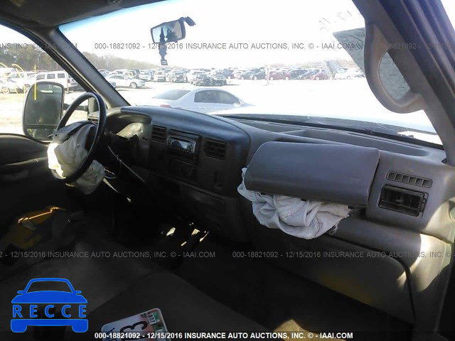 2000 Ford F350 1FTSW30S3YED88687 image 4