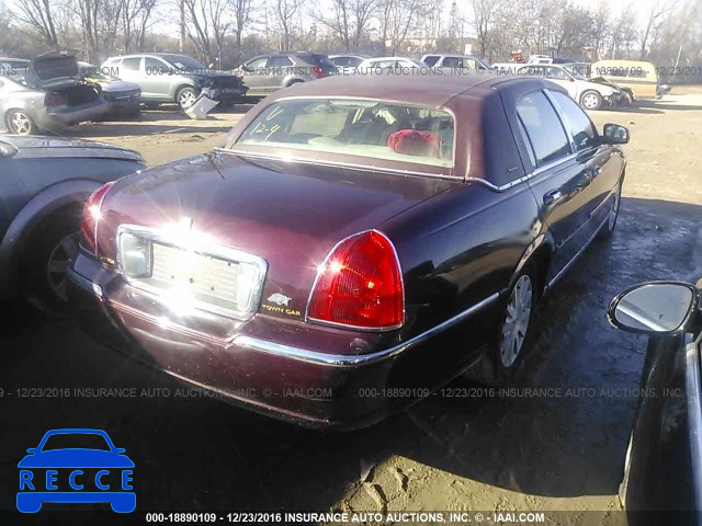 2006 Lincoln Town Car SIGNATURE 1LNHM81VX6Y623633 Bild 3