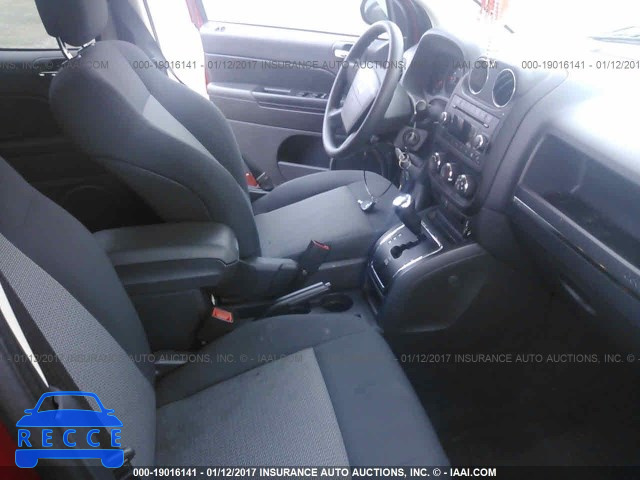 2010 Jeep Compass 1J4NT4FB2AD506480 image 4
