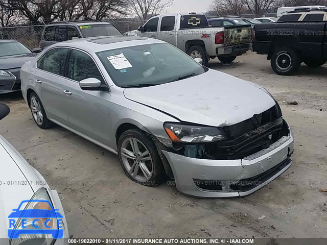 2014 Volkswagen Passat SE 1VWBT7A35EC077984 image 0