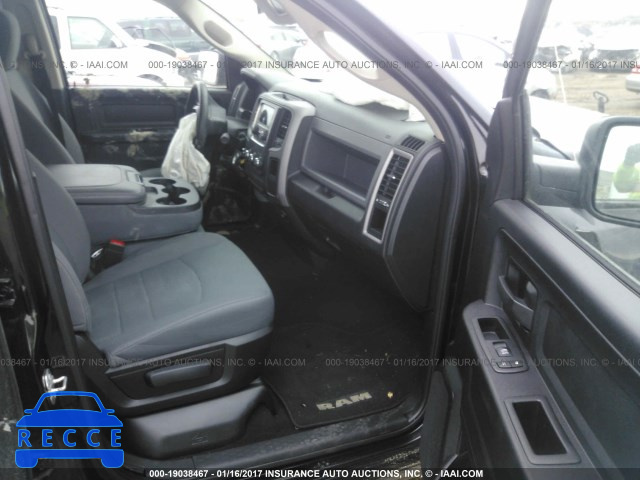 2015 RAM 1500 1C6RR7FT6FS772286 image 4