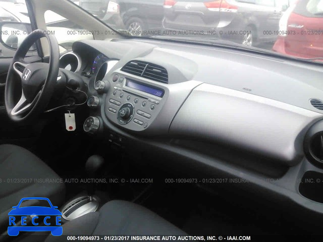 2013 Honda FIT JHMGE8H32DC006804 image 4