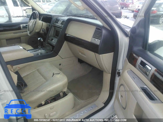 2006 Lincoln Navigator 5LMFU27576LJ07526 зображення 4