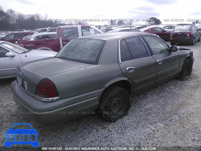 2003 Ford Crown Victoria 2FAFP73W23X109974 image 3