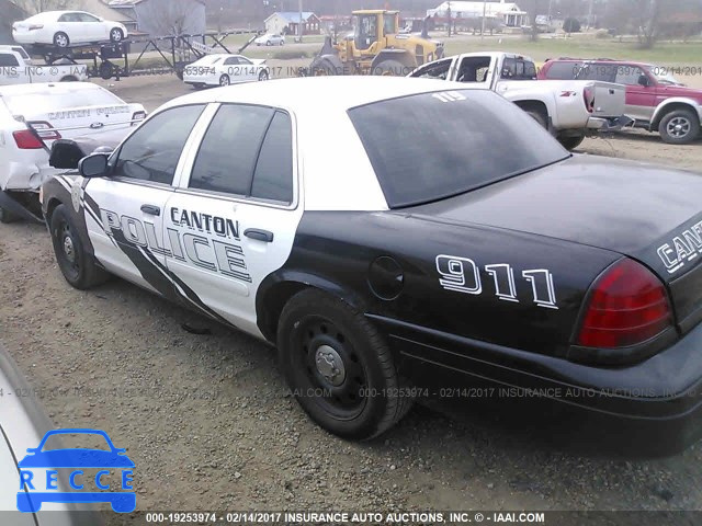 2008 Ford Crown Victoria 2FAFP71VX8X149821 image 2