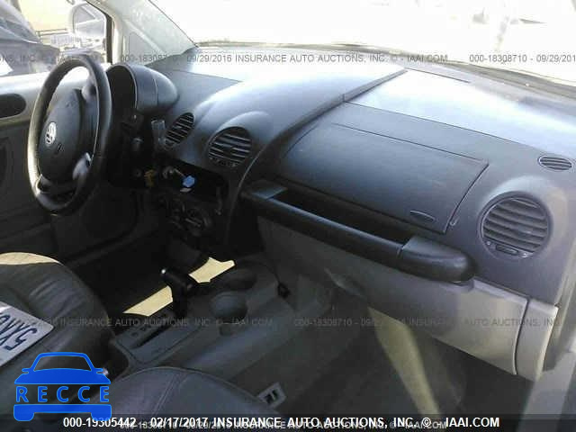 1999 Volkswagen New Beetle GLS 3VWCC21C6XM460051 image 4